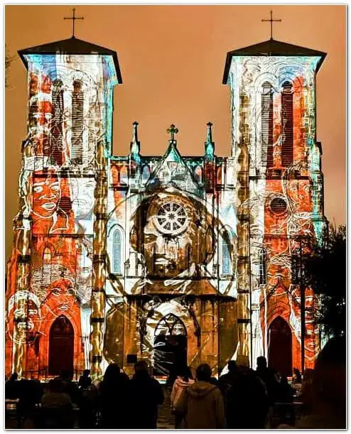 A lighting show on the walls of the San Fernando Cathedral