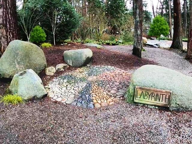 Halls Hill Lookout and Labyrinth