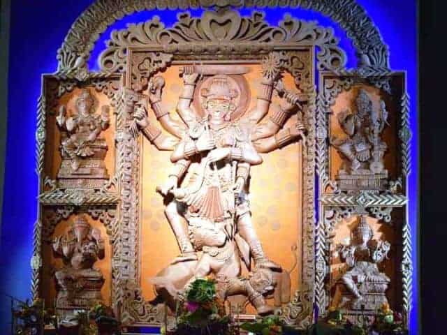 Santoshpur lake pally durga puja