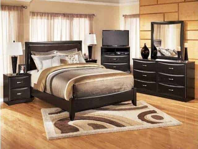 Bed room set at 5th Avenue Furniture