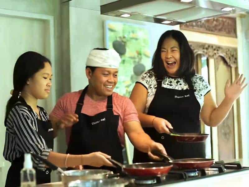Tresna Bali Cooking School