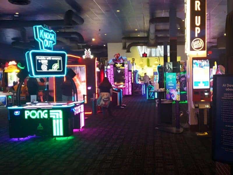 Dave & Busters Livonia