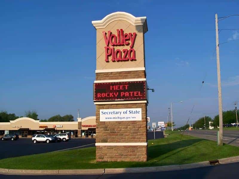 Valley Plaza in Flint