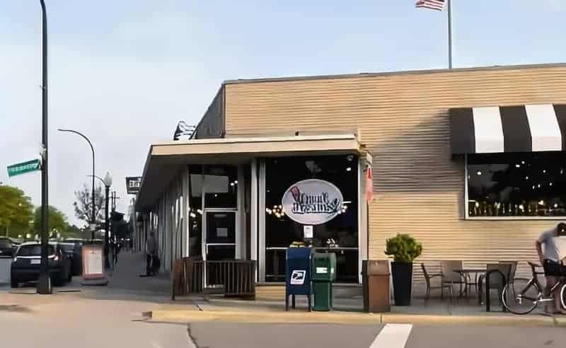 22 Best Ice Cream Shops In Michigan 2026