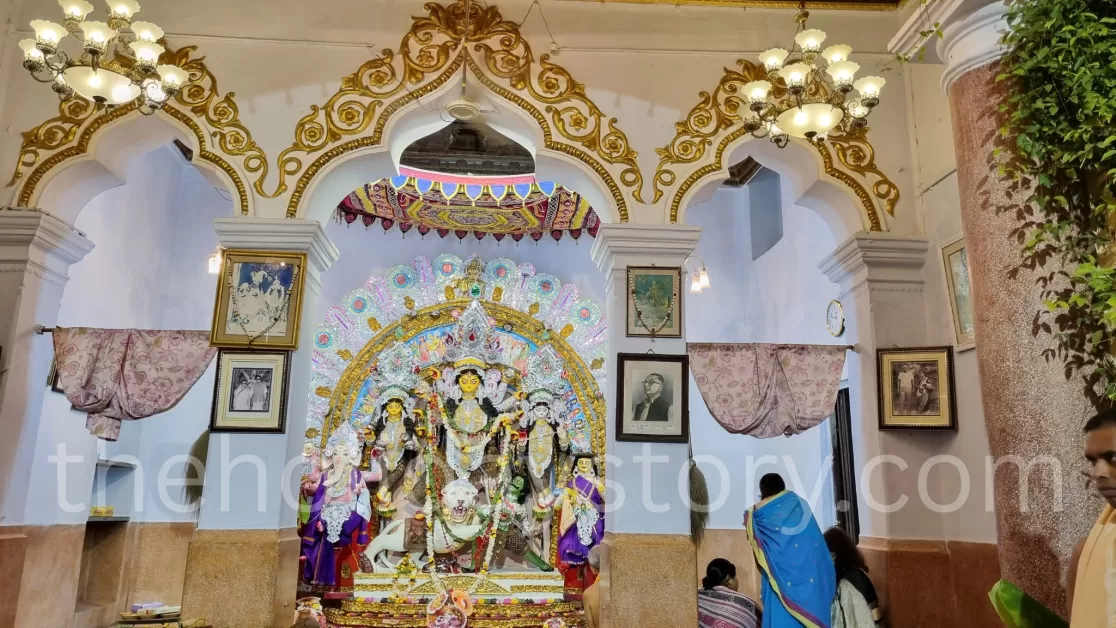 Jorasanko Shib Krishna Daw Bari Durga Puja