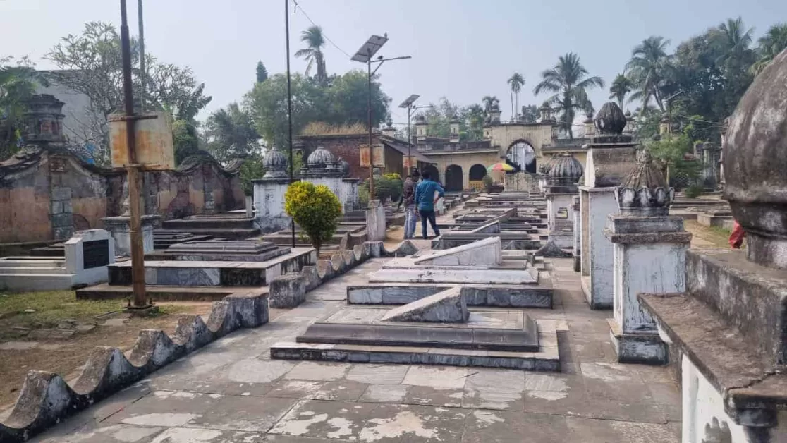 3 Days Murshidabad and Baharampur Tour Guide from Kolkata